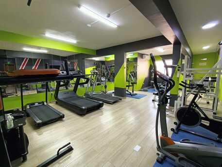 Juffair, Apartments/Houses, BHD 350/month,  Furnished,  2 BR,  100% Family Building: GAS Cooking Range: CLOSED Kitchen: Balcony: Internet: Parking: TONY