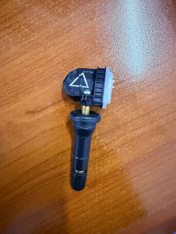 Muharraq, Auto Parts, BHD 8,  TPMS (Tire Pressure Monitoring Sensor) Available For Sale &ndash; Good Price!
