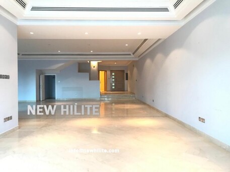 Kuwait City, Villas, KWD 2600,  Spacious Beach Front Four Bedroom Villa In Al Bida, Kuwait