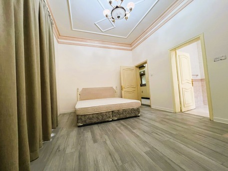 Juffair, Apartments/Houses, BHD 780/year,  Furnished,  6 BR,  420 Sq. Meter,  CLOSE TO FULLYFURNISHED 6BHK  2 STORY PANTHOUSE GYM POOL HOUSE KEEPING   NEAR RAMEZ FAMILY