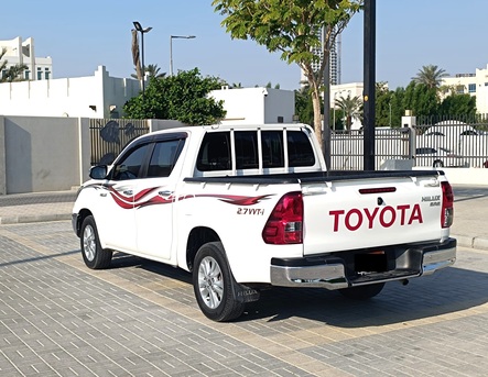 Manama, Vehicles, Cars & Trucks , BHD 7300,  Toyota Hilux,  2020,  Automatic,  117000 KM,  AGENCY SERVICE
