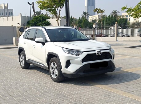 Riffa, Vehicles, Cars & Trucks , BHD 7900,  Toyota RAV4,  2021,  Automatic,  122000 KM,  AGENCY SERVICE ONE OWNER