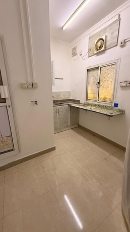 Gudaibiya, Apartments/Houses, BHD 130,  1 BR,  1 Bath,Unlimited-Ewa,semi Furnished Studio Flat Gudaibiya All Inclusive@33112437