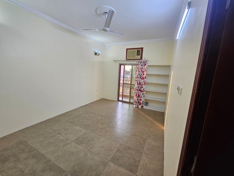 Jidhafs, Rooms Available, BHD 110/month,  Room With Seperate Bathroom Available For Rent
