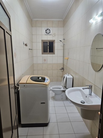 Jidhafs, Rooms Available, BHD 110/month,  Room With Seperate Bathroom Available For Rent