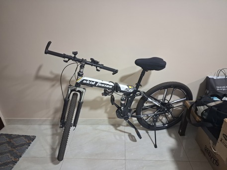 Al Khobar Al Shamalia, Bicycles, SAR 799,  Bicycle Tread Mill And Cupboard For Sale