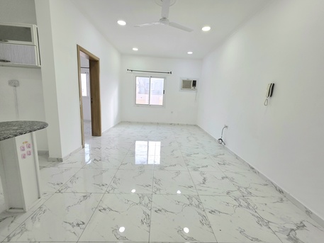 Tubli, Apartments, Flats, Houses & Villas, BHD 200/month,  1 BR,  Spacious 1 Bedroom Semi Furnished Apartment For Rent With Private Corridor.