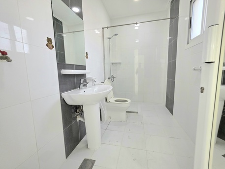 Tubli, Apartments, Flats, Houses & Villas, BHD 200/month,  1 BR,  Spacious 1 Bedroom Semi Furnished Apartment For Rent With Private Corridor.