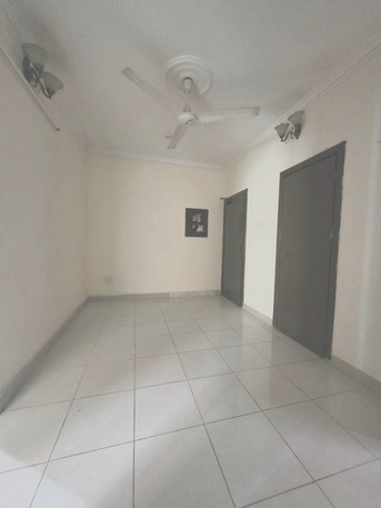 Salmaniya, Apartments/Houses, BHD 150/month,  2 BR,  2 Bhk Exclusive With Balcony Neat And Clean