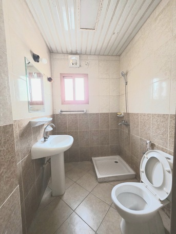 Salmaniya, Apartments/Houses, BHD 130/month,  2 BR,  2bhk  Exclusive Neat And Clean