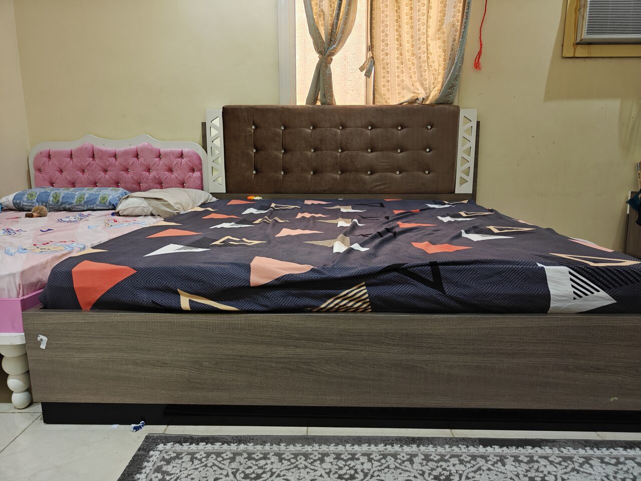 Yanbu, Furniture, SAR 1000,  COT, Matress & Sofa Set