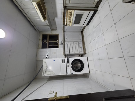 Juffair, Apartments/Houses, BHD 260/month,  2 BR,  ?2BATHROOM Hall Kitchen With Electricity Furnished