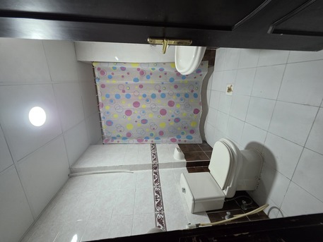 Juffair, Apartments/Houses, BHD 260/month,  2 BR,  ?2BATHROOM Hall Kitchen With Electricity Furnished