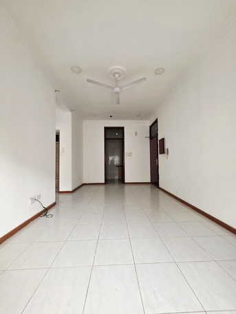 Salmaniya, Apartments/Houses, BHD 170/month,  2 BR,  -Very Bright & Neet UN Furnished 2 BHK Flat Without Ewa @170/BD In Salmaniya