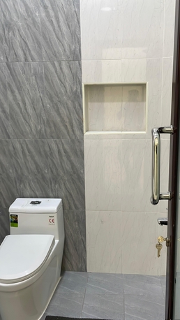 Sitra, Apartments, Flats, Houses & Villas, BHD 260/month,  3 BR,  Spacious 3 BHK Flat With EWA For Rent In Sitra