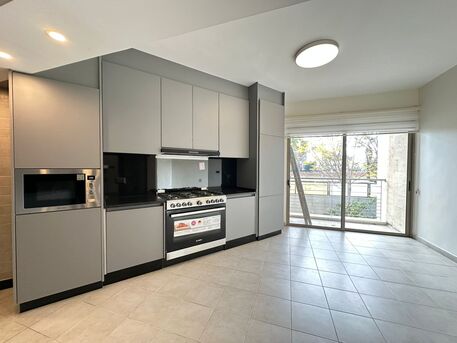 Abdoun, Apartments/Houses, JOD 17000/year,  3 BR,  180 Sq. Meter,  Semi Furnished Apartment For Rent In Abdoun