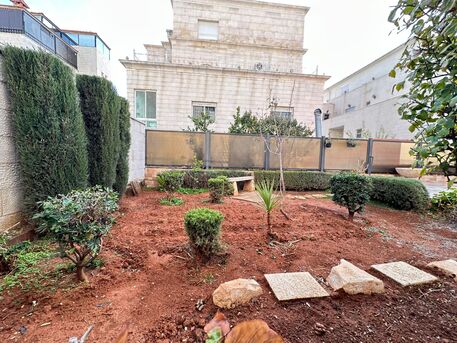 Amman, Apartments/Houses, JOD 13000/year,  Furnished,  2 BR,  100 Sq. Meter,  Ground Floor Apartment For Rent In Al-Swafiyieh