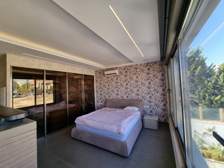 Abdoun, Apartments/Houses, JOD 35000/year,  Furnished,  2 BR,  200 Sq. Meter,  Modern Furnished Apartment For Rent In Abdoun