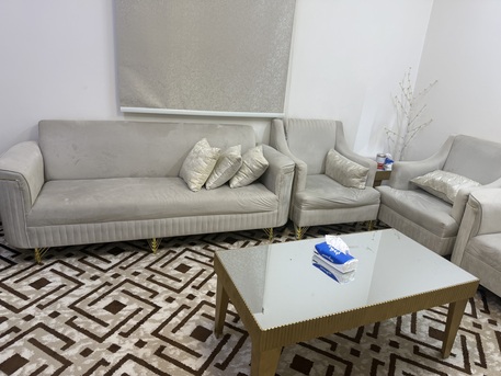 Al Malaz, Furniture, SAR 1000,  11 Seater Sofa Set