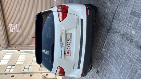 Manama, Vehicles, Cars & Trucks , BHD 1350,  Hyundai SUV,  2009,  Automatic,  27 KM,  SUV For Sale Good Condition 7 Seater Long Drive