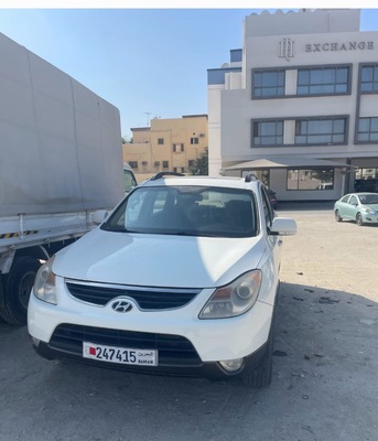 Manama, Vehicles, Cars & Trucks , BHD 1350,  Hyundai SUV,  2009,  Automatic,  27 KM,  SUV For Sale Good Condition 7 Seater Long Drive