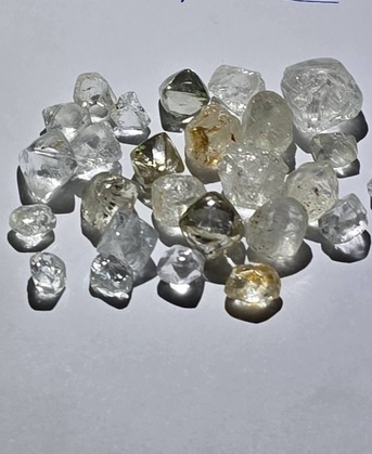 Tokyo, Cargo, LUXOREHOLDINGS