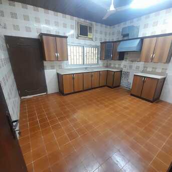 Zinj, Apartments/Houses, BHD 600/month,  4 BR,  300 Sq. Meter,  #For Rent In Zinj Area, A Residential Villa With Electricity Included, In An Excellent And