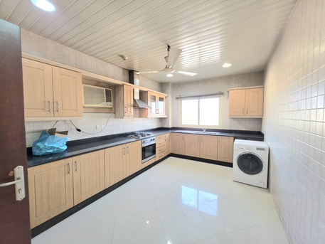 Segaya, Apartments/Houses, BHD 450/month,  3 BR,  Spacious 3 Bedroom Semi Furnished Apartment For Rent With Unlimited Ewa.