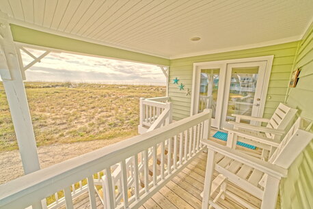 New York, Holiday/Vacation Rentals, Studio,  Pet Friendly Vacation Rentals On Bald Head Island