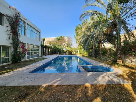 Dubai, Commercial Villas, Off-Plan Apartments In Dubai | Flexible Plans & High ROI