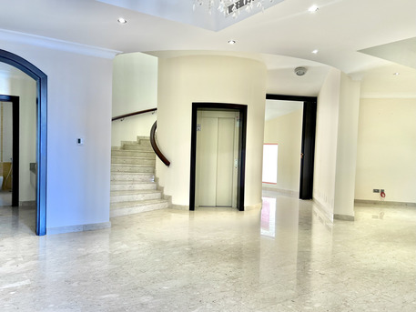 Saar, Villas, BHD 1500,  750 Sq. Meter,  4BR Villa With Garden + Pool | Maid And Driver Rooms &ndash; For Rent In Saar