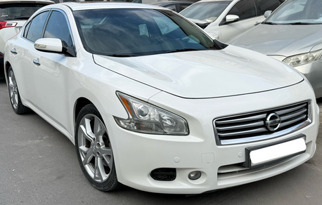 Manama, Vehicles, Cars & Trucks , BHD 2000,  Nissan Maxima,  2012,  Automatic,  200000 KM,    (V6 3.5 L)
