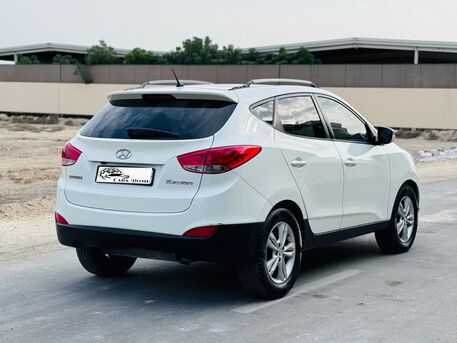 Manama, Vehicles, Cars & Trucks , BHD 1,  Hyundai Tucson,  2012,  150000 KM,  Panorama Roof - Passing 1 Year
