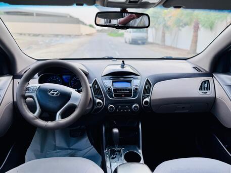 Manama, Vehicles, Cars & Trucks , BHD 1,  Hyundai Tucson,  2012,  150000 KM,  Panorama Roof - Passing 1 Year