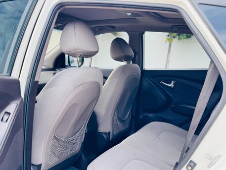 Manama, Vehicles, Cars & Trucks , BHD 1,  Hyundai Tucson,  2012,  150000 KM,  Panorama Roof - Passing 1 Year