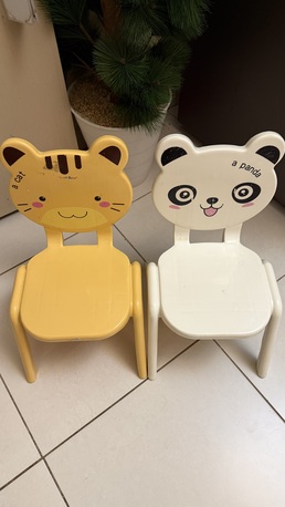 Al Malaz, Furniture, SAR 75,  Kids Study Table, Mirror Cupboard, Center Table