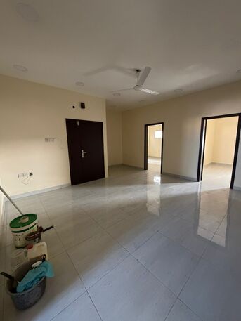 Paris, Apartments, Flats, Houses & Villas, BD 200/month,  3 BR,  للإيجار شقة واسعه مع المكيفات بالقرب م