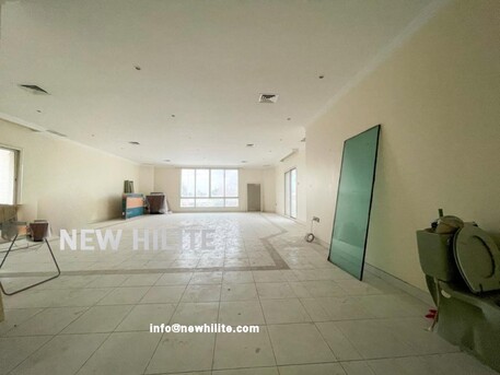 Kuwait City, Apartments/Houses, KWD 1000/month,  3 BR,  Three Bedroom Floor For Rent In Salwa