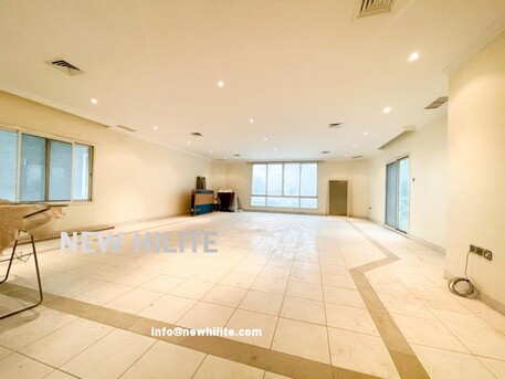 Kuwait City, Apartments/Houses, KWD 1000/month,  3 BR,  Three Bedroom Floor For Rent In Salwa