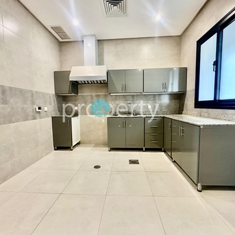Kuwait City, Apartments/Houses, KWD 800/month,  3 BR,  Four Master Bedroom Floor For Rent In Al-Massayel, Kuwait