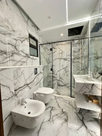 Amman, Apartments/Houses, JOD 35000/year,  4 BR,  340 Sq. Meter,  Modern Apartment For Rent In Jabal Amman