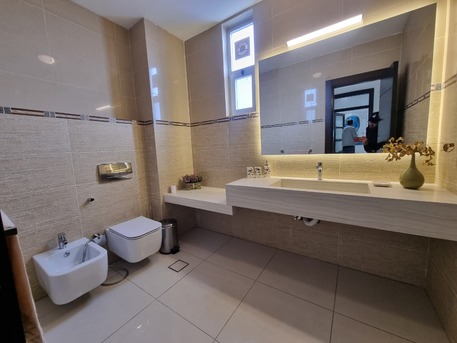 Amman, Apartments/Houses, JOD 37000/year,  Furnished,  4 BR,  430 Sq. Meter,  Modern Furnished Apartment For Rent In Jabal Amman