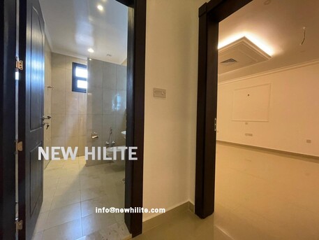 Kuwait City, Apartments/Houses, KWD 950/month,  4 BR,  Four Bedroom Floor For Rent In Qortuba