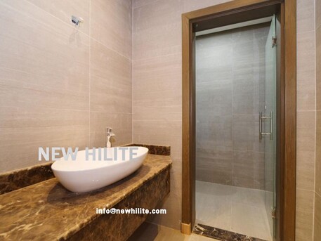 Kuwait City, Apartments/Houses, KWD 900/month,  3 BR,  Three Bedroom Full Floor For Rent In Salwa