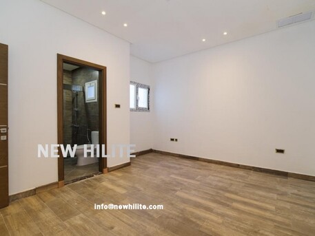 Kuwait City, Apartments/Houses, KWD 900/month,  3 BR,  Three Bedroom Full Floor For Rent In Salwa