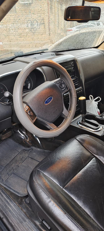 Riyadh, Vehicles, Cars & Trucks , SAR 15000,  Ford Explorer,  2010,  Automatic,  300000 KM,