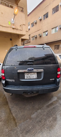 Riyadh, Vehicles, Cars & Trucks , SAR 15000,  Ford Explorer,  2010,  Automatic,  300000 KM,