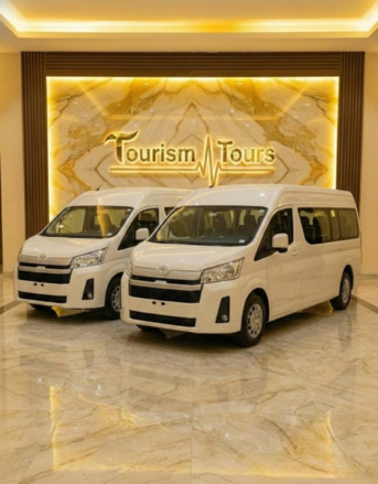 Cairo, Automotive, ايجار ميكروباص سياحي تويوتا هاي اي اس 14 راكب