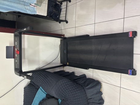 Al Malaz, Health & Beauty Items, SAR 599,  Treadmill Automatic Excellent New Condition Bargain Price