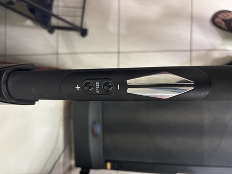 Al Malaz, Health & Beauty Items, SAR 599,  Treadmill Automatic Excellent New Condition Bargain Price